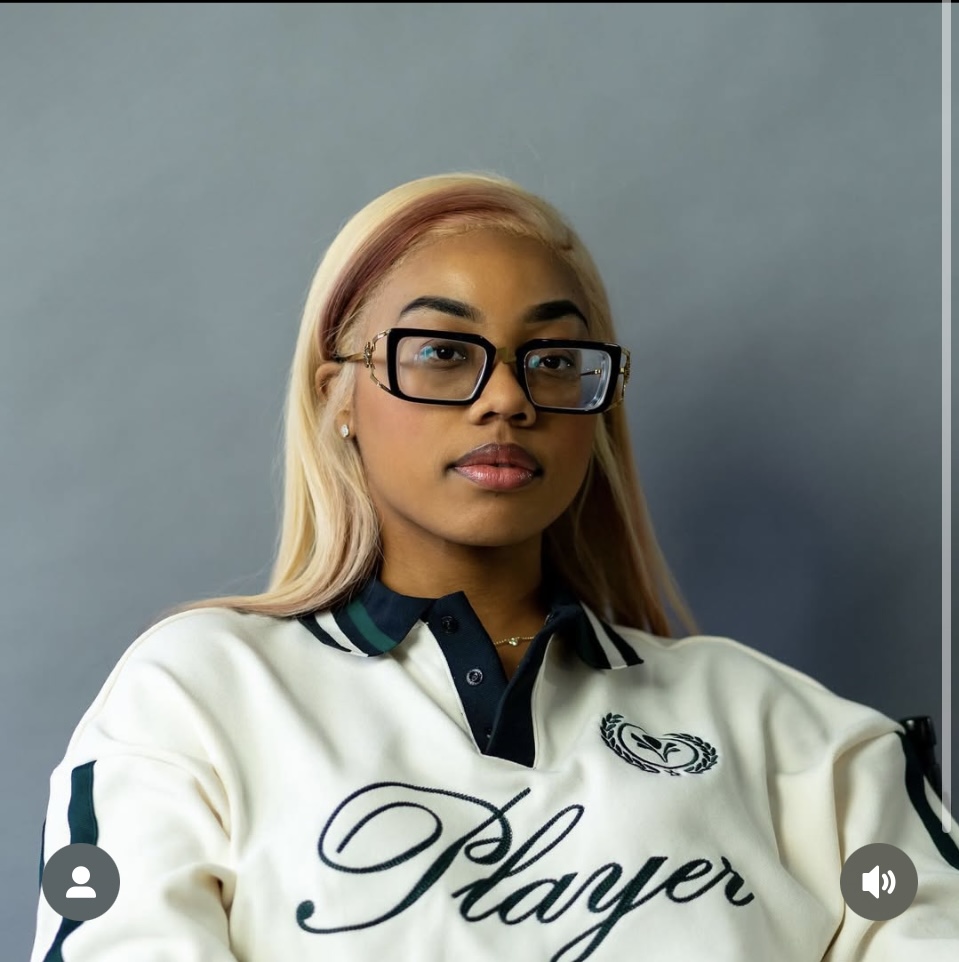 Annual Eyewear Style Consultation + Frame Package